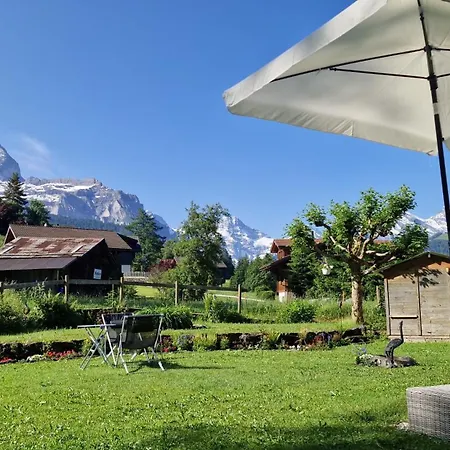 With Great View At Brunner Apartamento Wengen