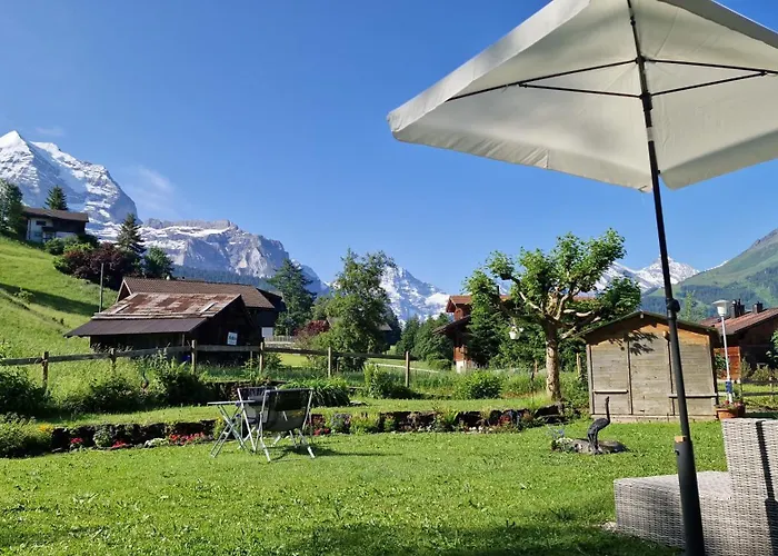 With Great View At Brunner Apartamento Wengen